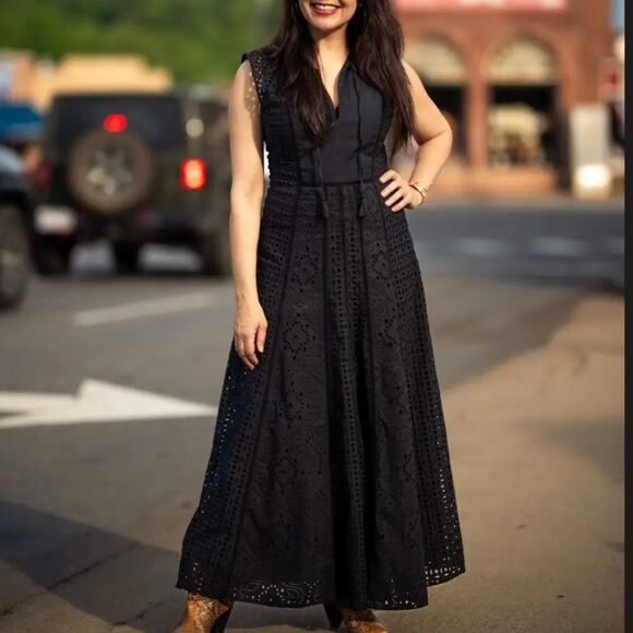 Veronica Beard Black Eyelet Maxi Dress MEDIUM Cottage Fit n Flare Designer $700 - Picture 6 of 14